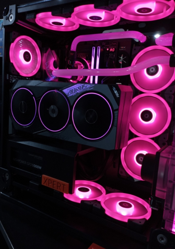 Picture of Poseidon Water-Loop PC System